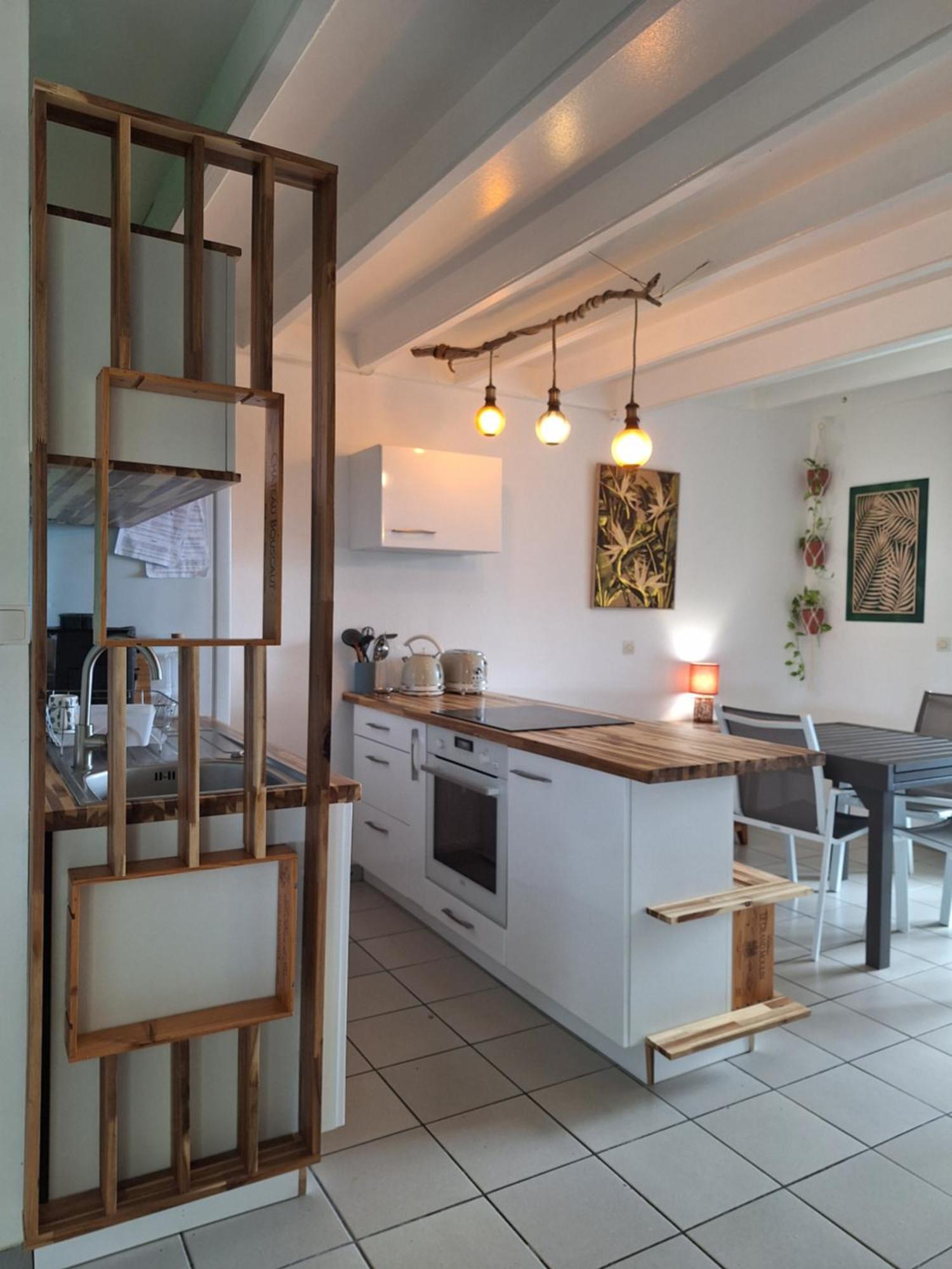 Chez Madeline Apartment เลอโกซิเยร์ ภายนอก รูปภาพ